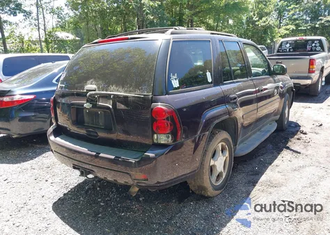 2008 Chevrolet Trailblazer Ls/Lt from USA, damaged, VIN 1GNDS13SX82220770